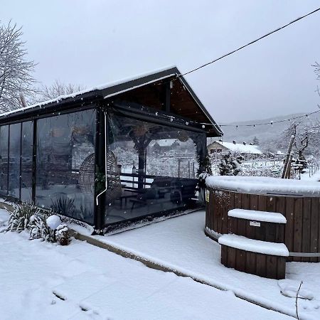 Craita Merelor The Place Aninosani Exterior photo