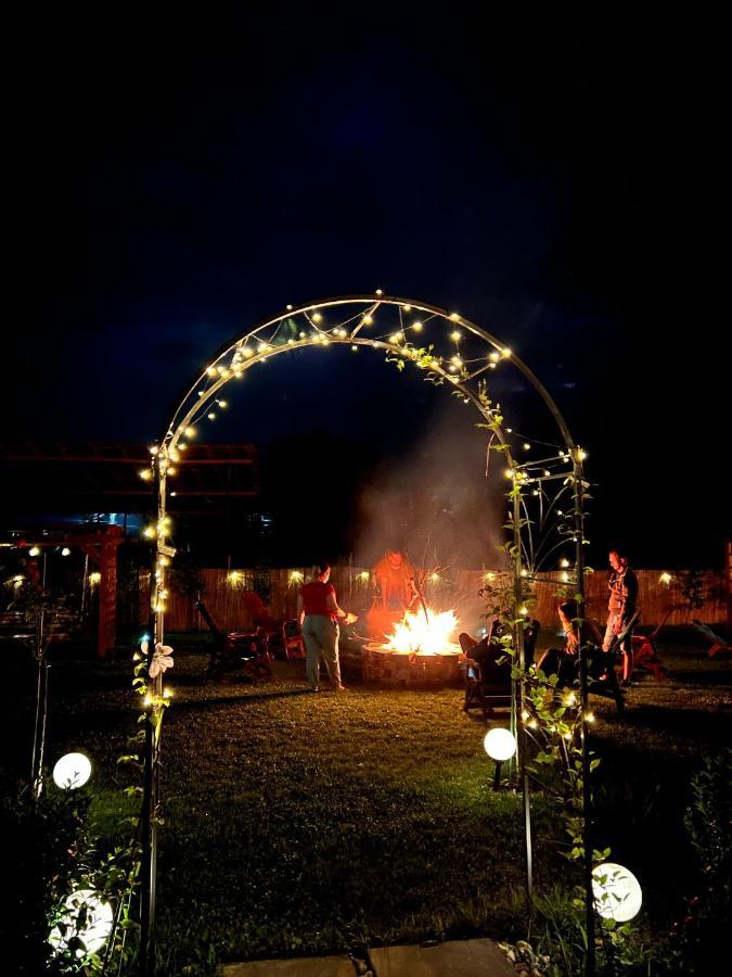 Craita Merelor The Place Aninosani Exterior photo